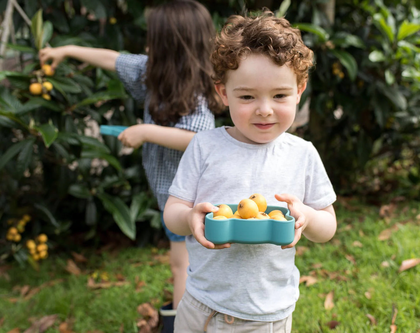 Bear Snackie® - Silicone Bowl & Plate (Blue or Pink) - We Might Be Tiny